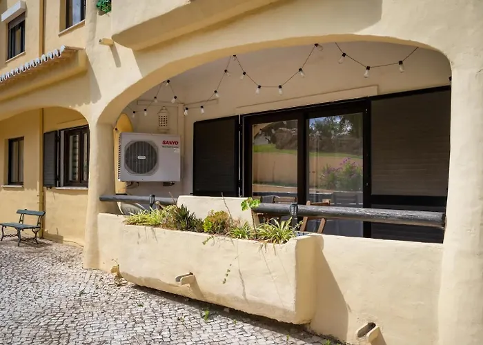 Casa Dourada
